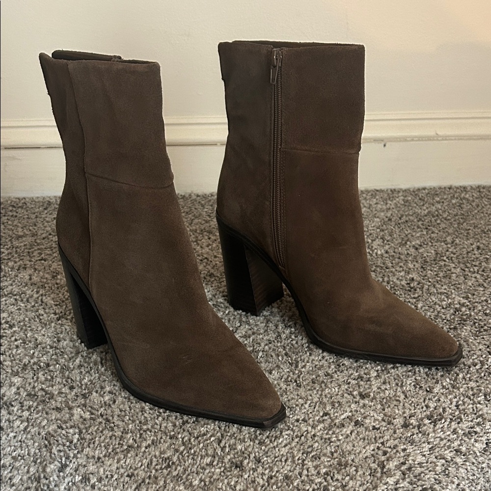 Brown Suede 9 Boots